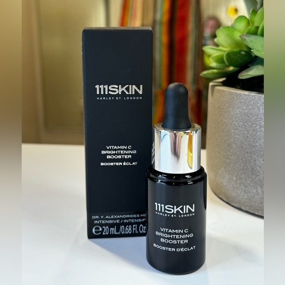 Vitamin C Brightening Booster by 111Skin - Picture 6 of 10